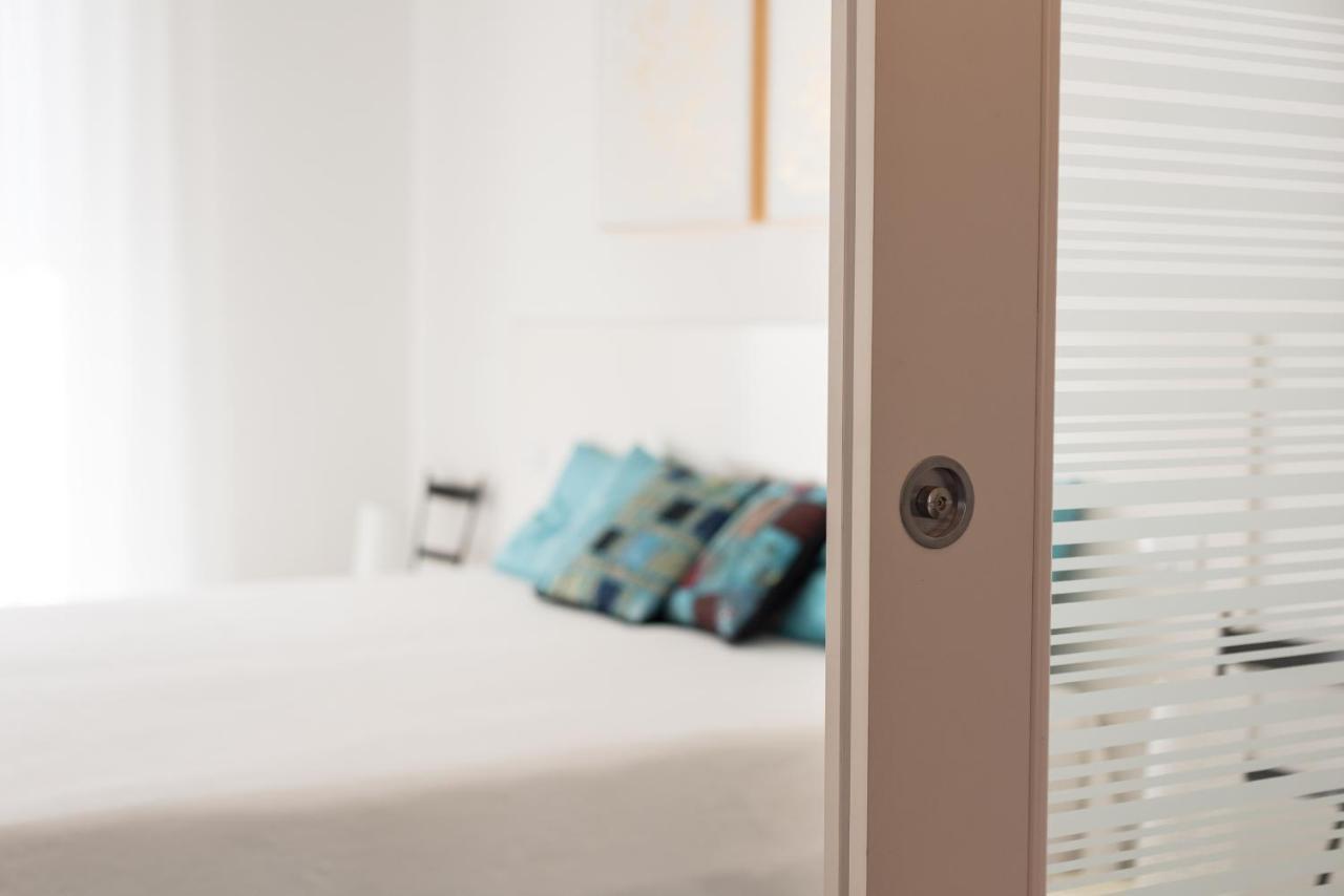 Cool Flat Alberti Lift, Terraces, Free Parking Firenze Bagian luar foto